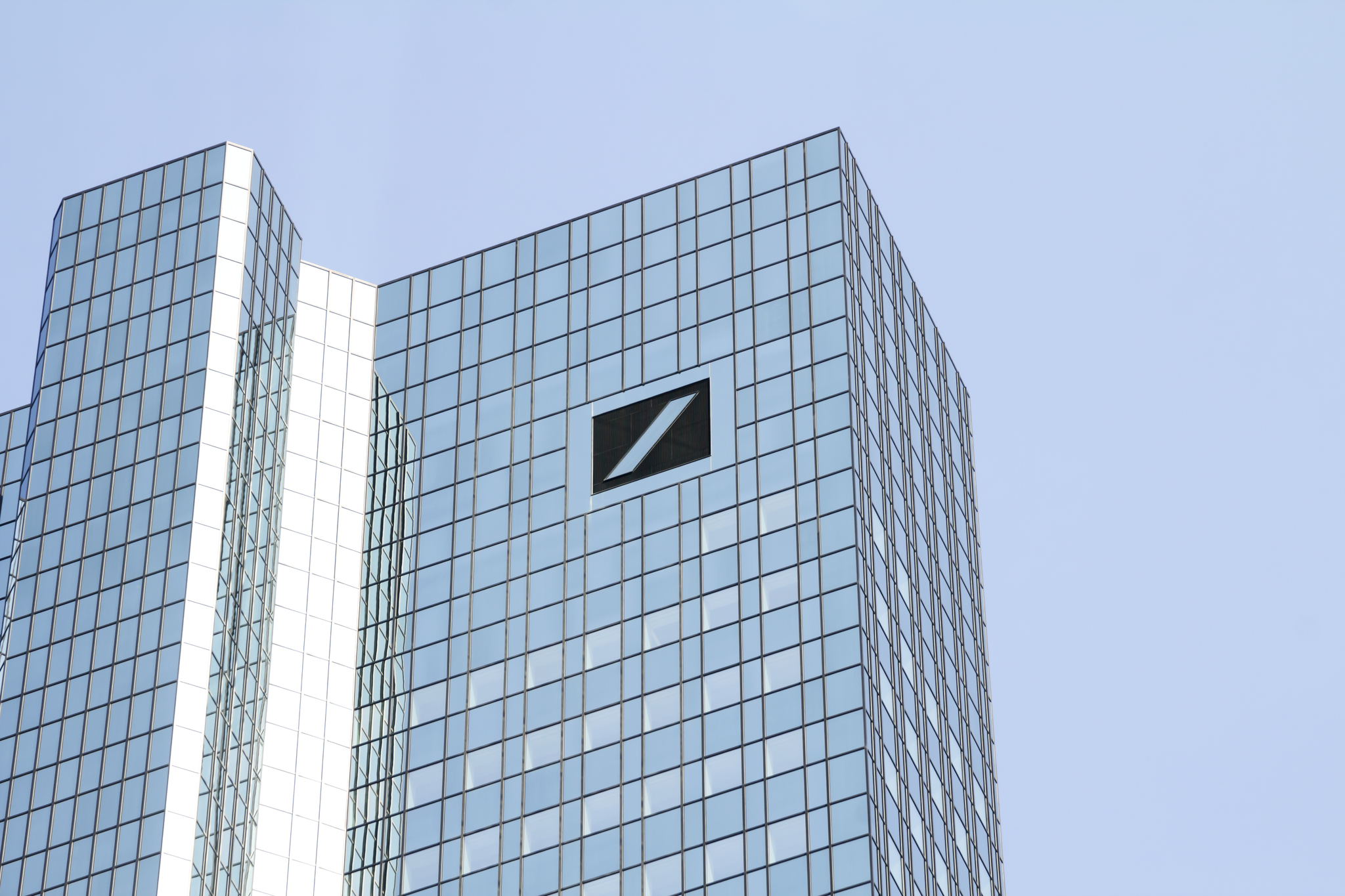 Deutsche Bank alcanza un acuerdo con un exdirectivo que reclamaba 152 millones