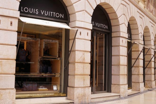 La firma Louis Vuitton es una de las más valoradas del mundo.
