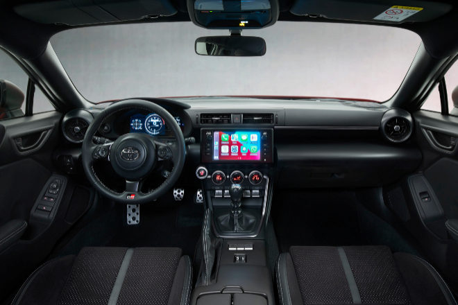Interior del Toyota GR86.
