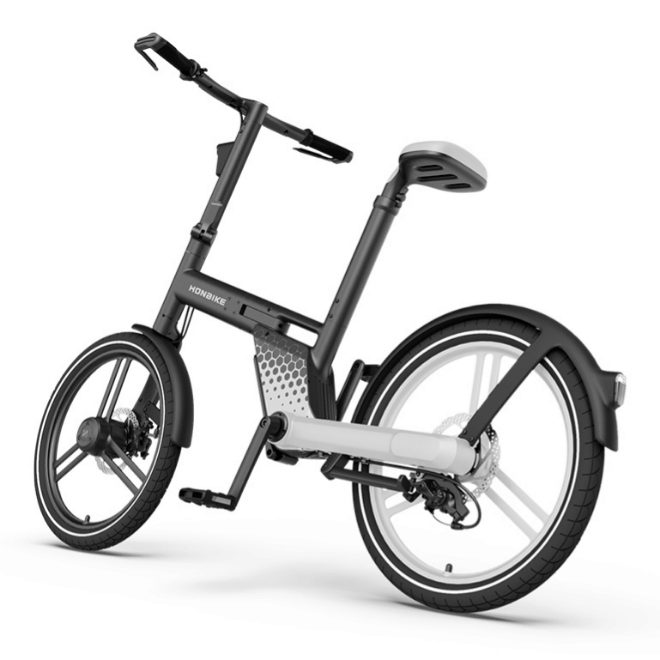 Esta eco-bicicleta tiene unas dimensiones de 99x45x85 centímetros y pesa 20 kg.