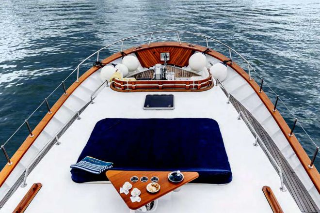 El barco del Vincci Consulado de Bilbao puede reservarse desde 1.200 euros para una estancia de un da sin navegar.