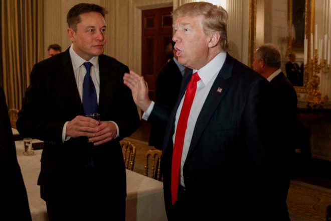 Elon Musk, en una imagen de archivo con el expresidente estadounidense Donald Trump.