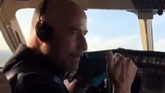 John Travolta ya puede pilotar aviones de pasajeros