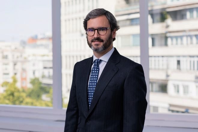 Javier Ester, nuevo socio de Watson Farley & Williams en su oficina de España