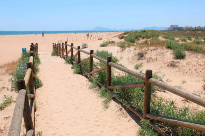 Playa de Lahuir en Ganda. Valencia. 