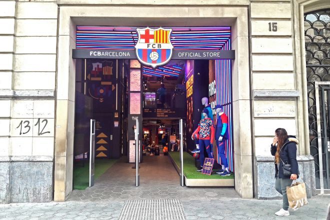 'Botiga' del FC Barcelona en el Passeig de Gràcia de Barcelona.