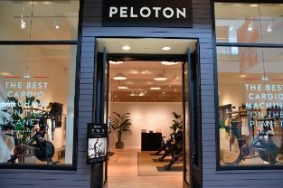 La tecnológica norteamericana Peloton, que ofrece equipamiento de fitness para el hogar, ha despedido a 2.800 trabajadores en lo que va de año.