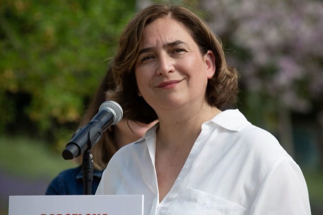 La alcaldesa de Barcelona, Ada Colau, tras anunciar que se presentará por tercera vez a las elecciones municipales.