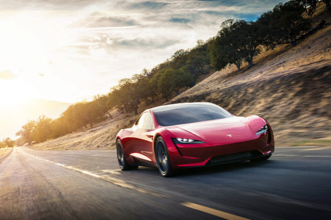 Tesla Roadster. El gran éxito de la compañía de Elon Musk tiene aún más mérito si se tiene en cuenta el riesgo de su apuesta: coches eléctricos valorados en más de 100.000.