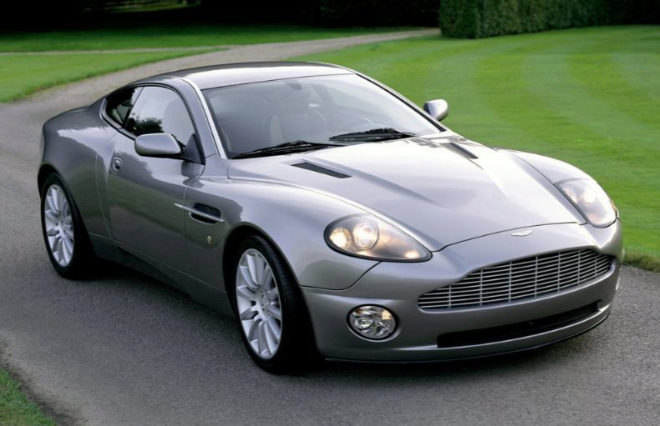 Aston Martin, la versión "british" de los Maseratti.
