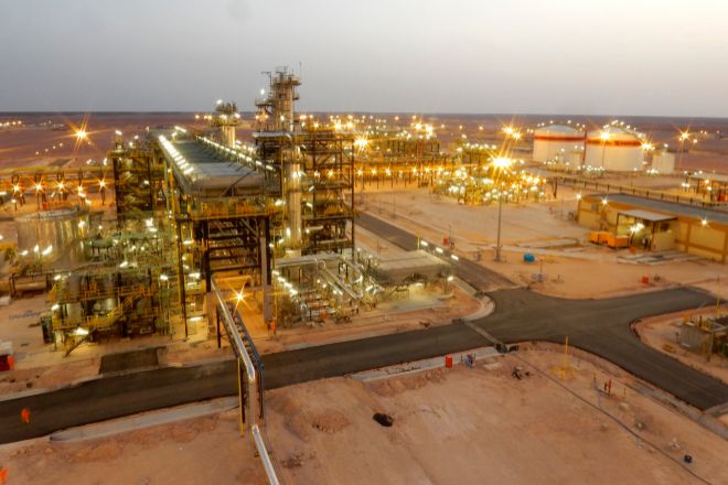 Planta de Touat Gas Field construida por Técnicas Reunidas en Argelia,