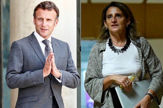 El presidente galo, Emmanuel Macron, y l vicepresidenta tercera del Gobierno en España y ministra de Transición Ecológica, Teresa Ribera.
