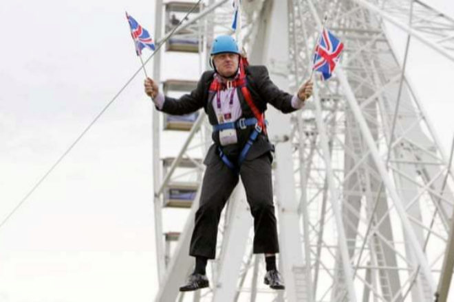 Boris Johnson se quedó atascado en una tirolina cuando era alcalde de Londres.
