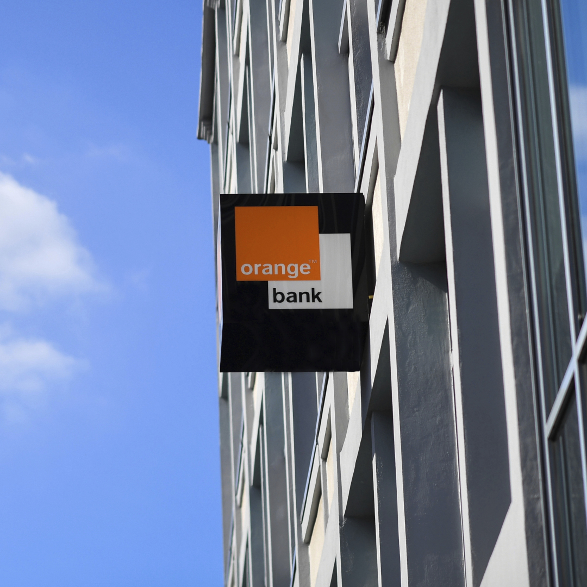 Logotipo de Orange Bank.