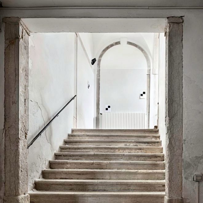 Escalera de Palazzo Diedo, por la que han corrido miles de niños venecianos ya que el edificio albergó durante años un colegio. 