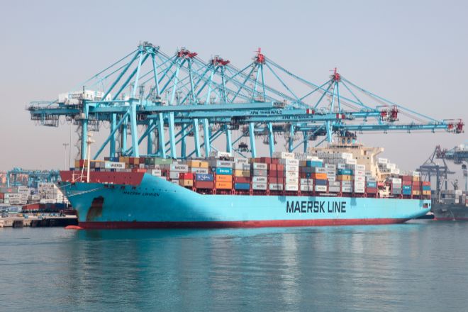 El Gobierno sella un macroproyecto de 10.000 millones con Maersk para producir en España el 10% de su combustible verde
