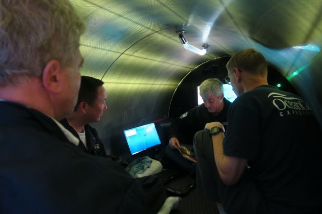 Interior del submarino "Titán", con capacidad para cinco personas