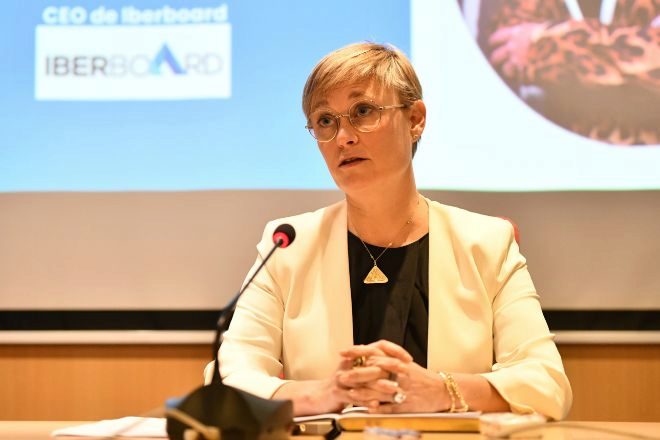 La candidata a la CEOE alternativa a Garamendi apuesta por un salario mínimo diferente por sectores
