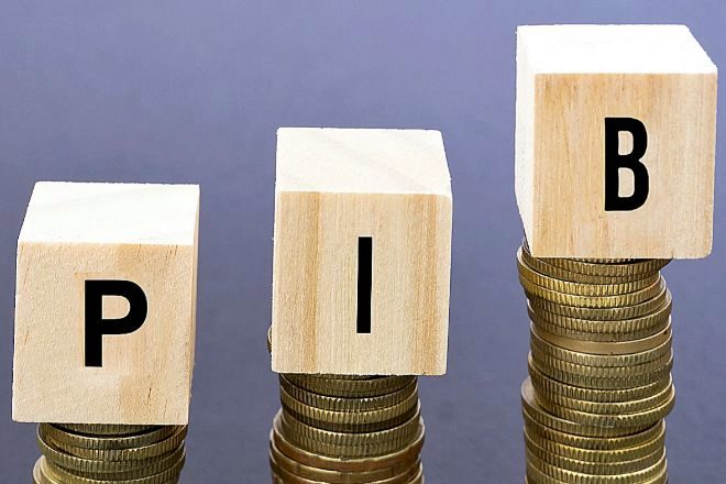 Santander, BBVA y CaixaBank ven un fuerte frenazo del PIB en 2023