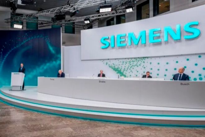 Siemens se dispara hoy en Bolsa tras superar previsiones con sus resultados y anunciar que segregará una parte de la empresa. SIEMENS - RESULTADOS - SEGREGACIÓN.