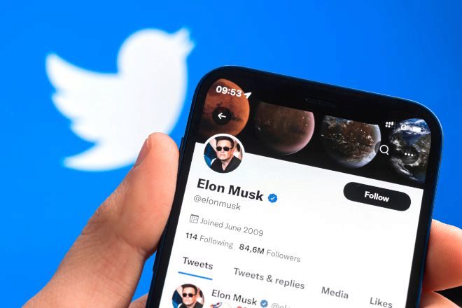 Perfil de Twitter de Elon Musk, su propietario.