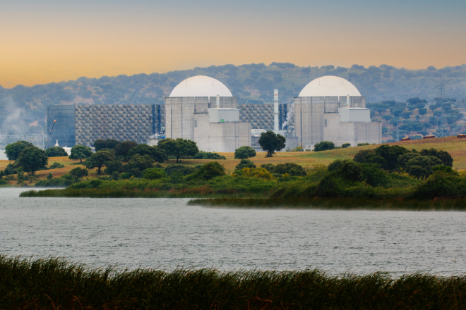 La energía nuclear conserva su papel clave en la transición ecológica española