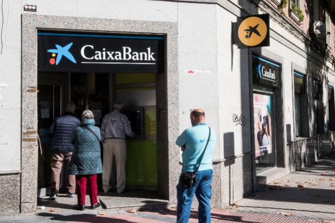 CaixaBank sube la hipoteca fija al 4,79% TAE, la más alta de la gran banca