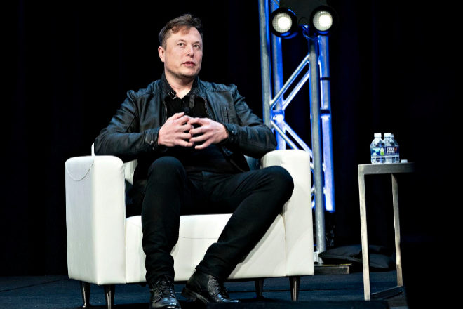 Elon Musk, CEO