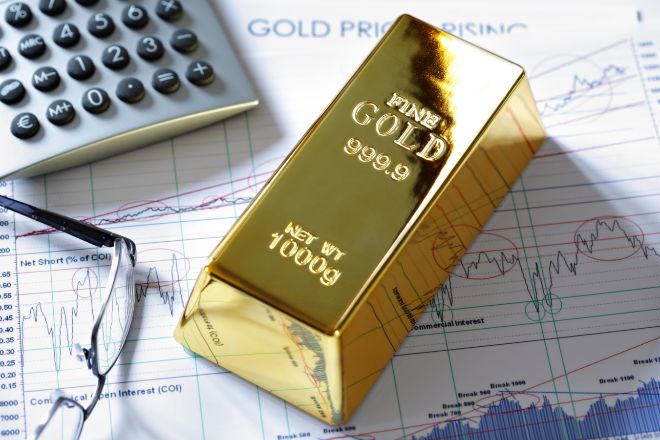 El oro ha subido un 375% durante 20 años, pero ha estado sometido a una enorme volatilidad.