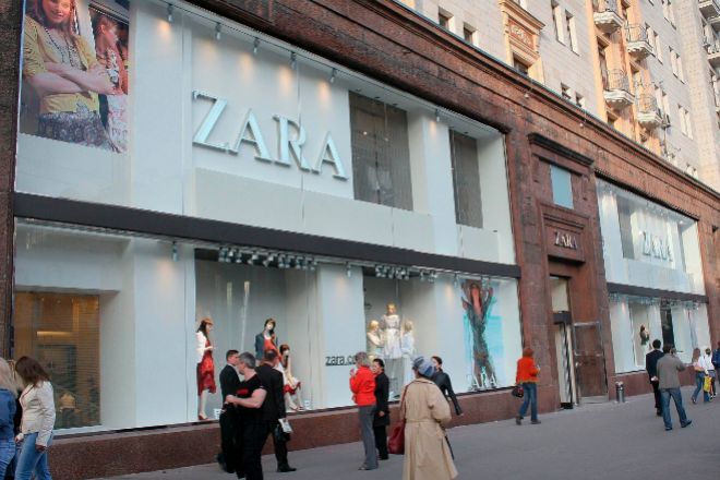 Tienda de Zara en Rusia, traspasada al grupo emiratí Daher.