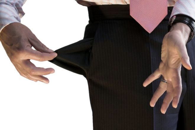 El 18% de los hogares recurre a sus ahorros o contrae deudas para llegar a fin de mes