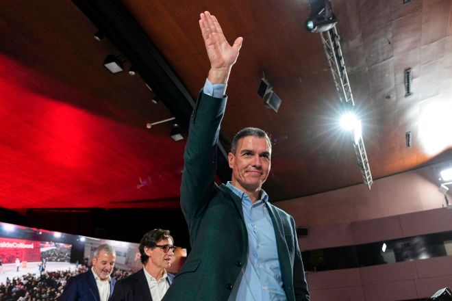Pedro Sánchez garantiza medidas para «contener» la subida del precio de los alimentos en 2023