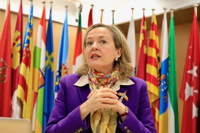 España debe adjudicar 10.000 millones de la UE en diciembre para cumplir objetivos
