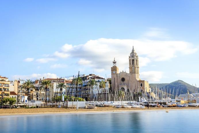 La demanda extranjera encarece un 8% la vivienda de lujo en Cataluña y Baleares