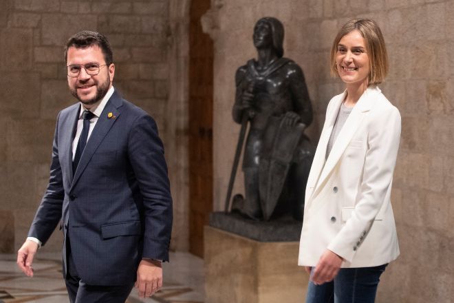 El president, Pere Aragonès, y la líder de En Comú Podem en el Parlament, Jéssica Albiach, este miércoles.