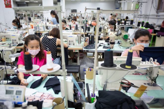 La industria manufacturera china se contrae por tercer mes consecutivo