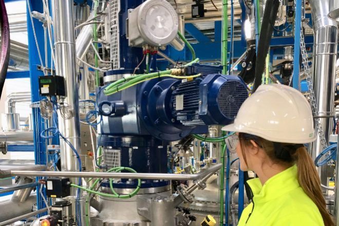 La producción industrial cae un 1,8% en noviembre tras seis meses al alza