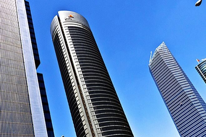Horas extraordinarias contra el empleo