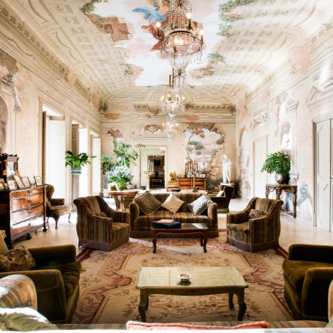 Uno de los salones de Villa Tasca