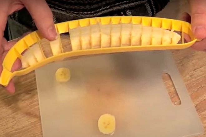 El cortador de plátanos 'Hutzler 571' es un ejemplo de innovación que no resuelve precisamente un problema real.