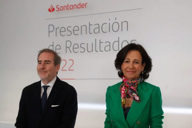 Ana Botín, presidenta de Santander, y Héctor Grisi, consejero delegado del grupo, este jueves, en la presentación de resultados del grupo.