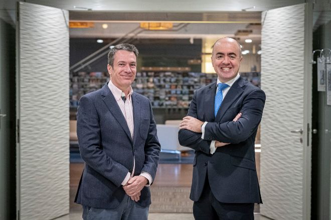 De izquierda a derecha. Antonio Roncero, director de Transacciones de CBRE IM España y Portugal, y Antonio Simontalero, director general de la gestora en Iberia.