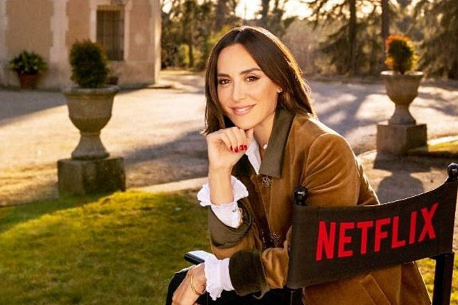 Tamara Falcó grabando su docuserie, "La Marquesa" de Netflix, en el Palacio El Rincón
