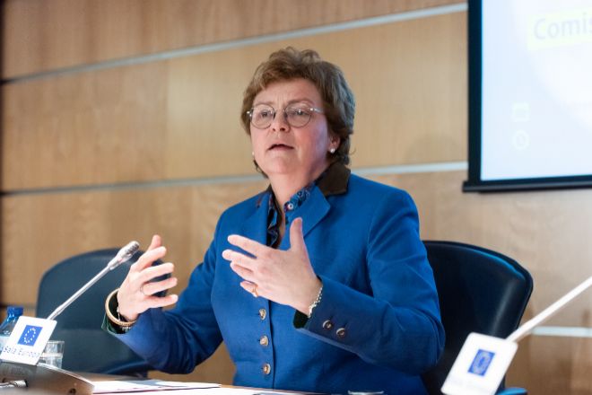 La presidenta de la Comisión de Control Presupuestario del Parlamento Europeo, y líder de la misión de control en España, Monika Hohlmeier.