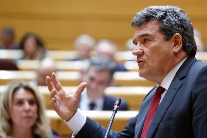 El gasto en pensiones se dispara en febrero a la cifra récord de 11.922 millones, un 10,8% más