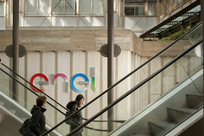 Enel ha firmado un acuerdo para vender sus operaciones en Rumanía por 1.260 millones de euros. ENEL SALE DE RUMANÍA