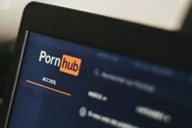 Una empresa canadiense de capital privado compra la matriz de Pornhub