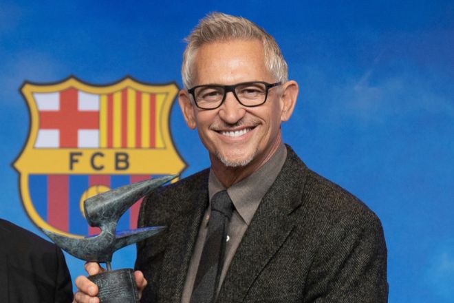 Gary Lineker, comentarista deportivo de la BBC y exjugador del Fútbol Club Barcelona.
