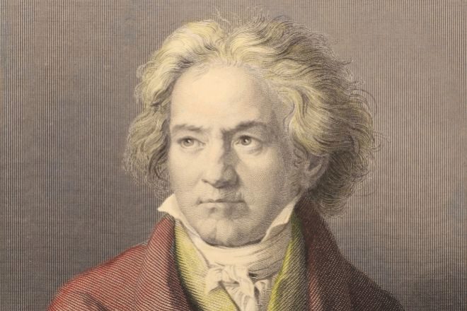 El compositor y pianista alemán Ludwig van Beethoven (1770-1827),  uno de los compositores más aclamados e influyentes de todos los tiempos.  en un grabado del siglo XIX de W.Holl a partir de un retrato de Kloeber y publicado por W.Mackenzie.
