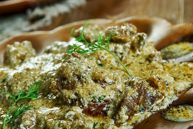 El reno salteado es uno de los platos ms tpicos de Escandinavia y Rusia, se llama Finbiff